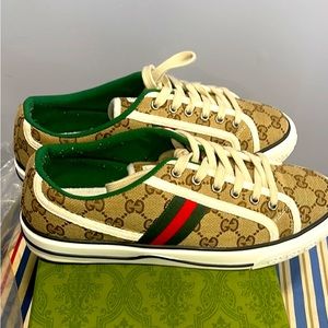 MEN'S GG GUCCI TENNIS 1977 SNEAKER 

beige/ebony original GG canvas